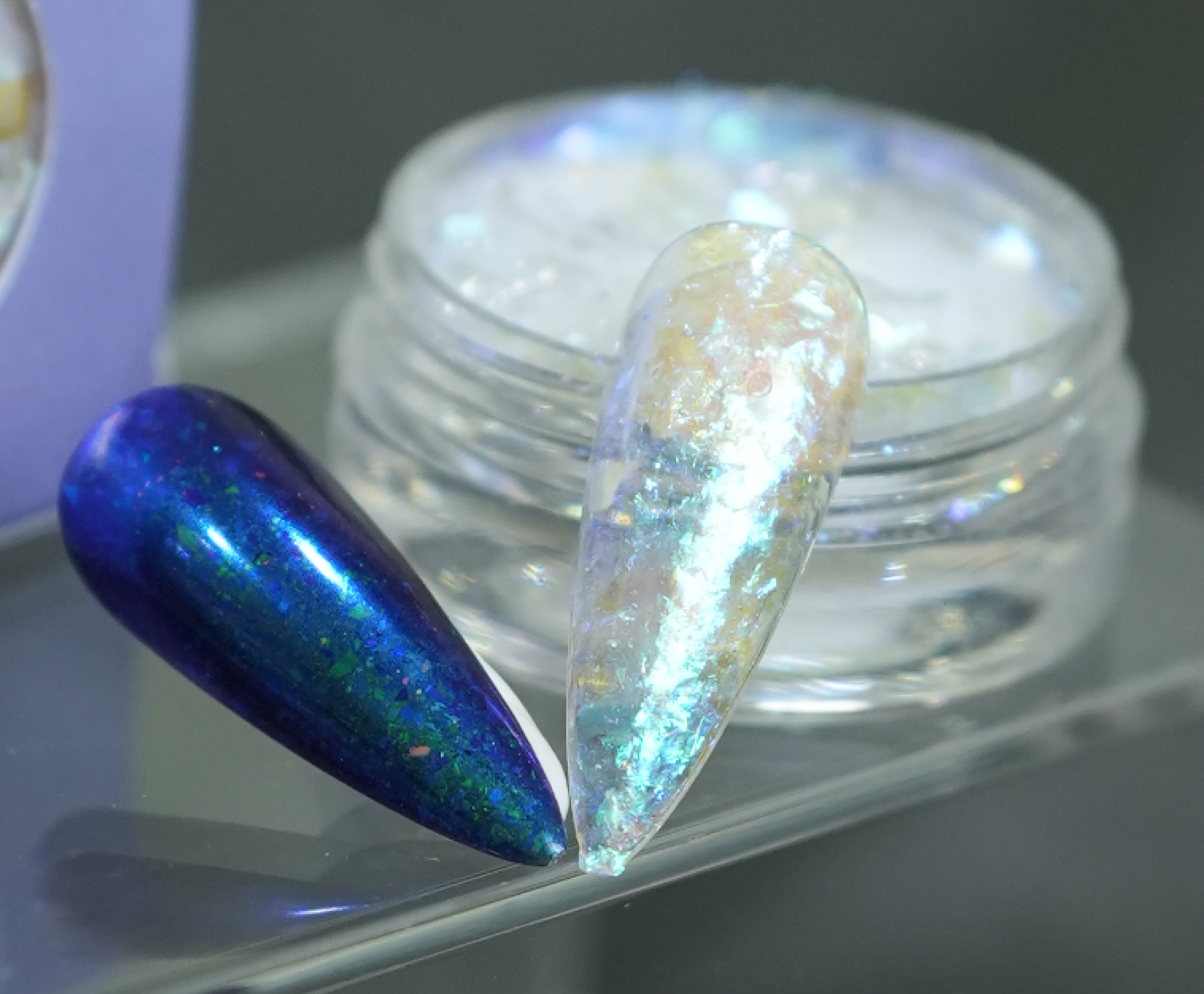 Transparent Optical Chameleon Flake - Sapphire Storm